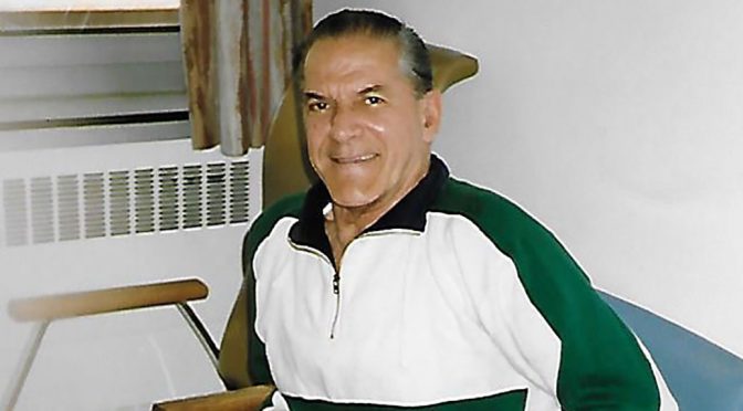 "A photo of my Dad (Bill McKay) from June 1992 while he was at the Toronto General Hospital awaiting his transplant. He looks so healthy, you wouldn't think of what was ahead of him on February 16, 1993 when he finally received his lungs," writes Lesley McKay.