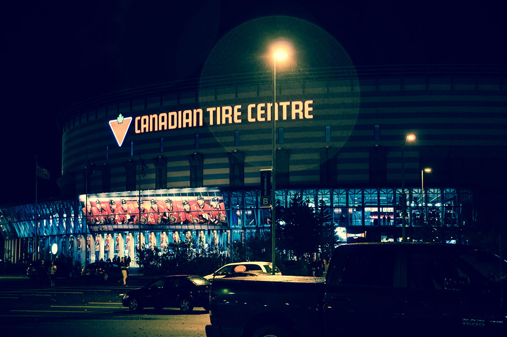 Canadian Tire Centre / Photo by Aaron Toth. (via Flickr)