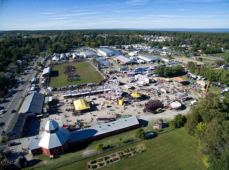 The 2015 Carp Fair. Photo by Peter Tremblay / Ottawa Drone Services