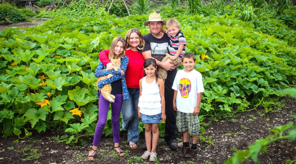 From Las Vegas to West Carleton: Meet the family behind the Pazab Farm ...